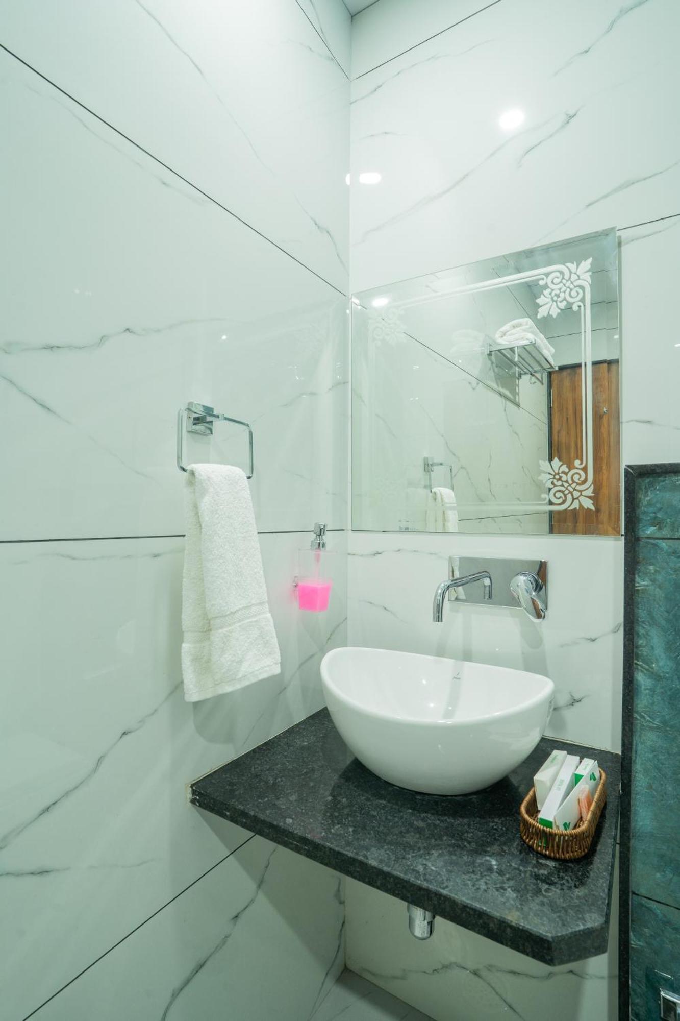 De Grand Dwarka-near Airport 3* Jaipur