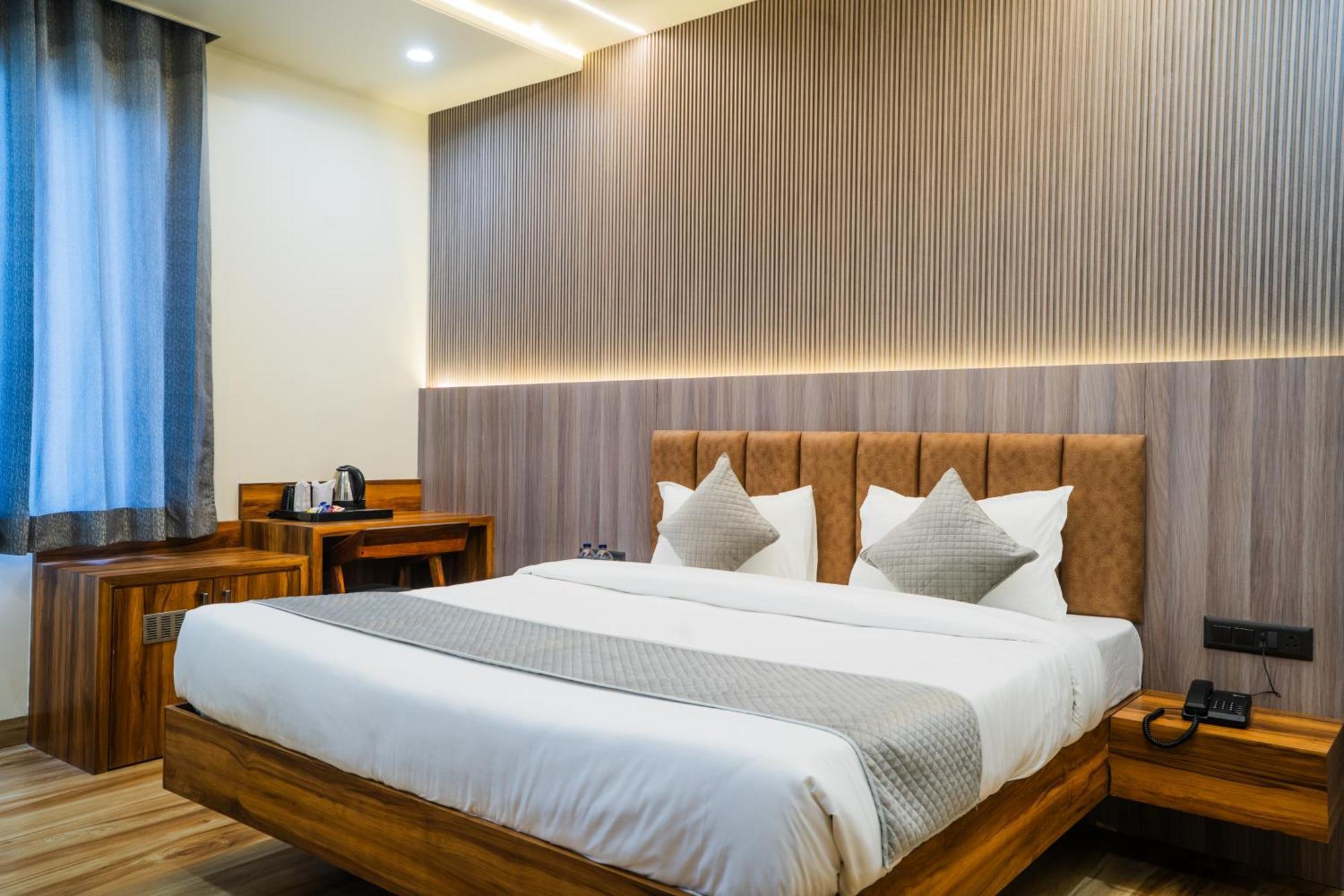 De Grand Dwarka-near Airport Hotel Jaipur
